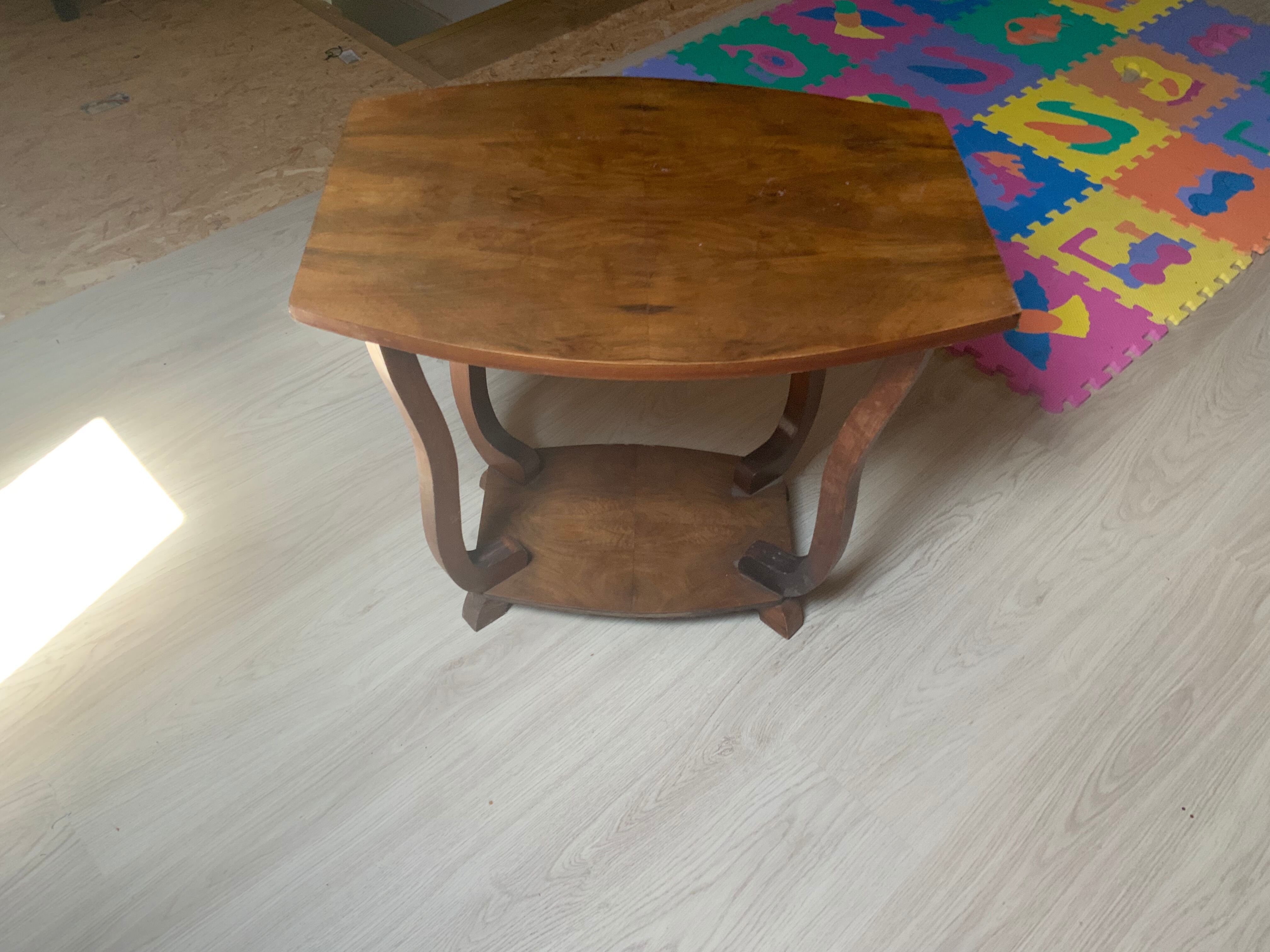 Table laquée bois