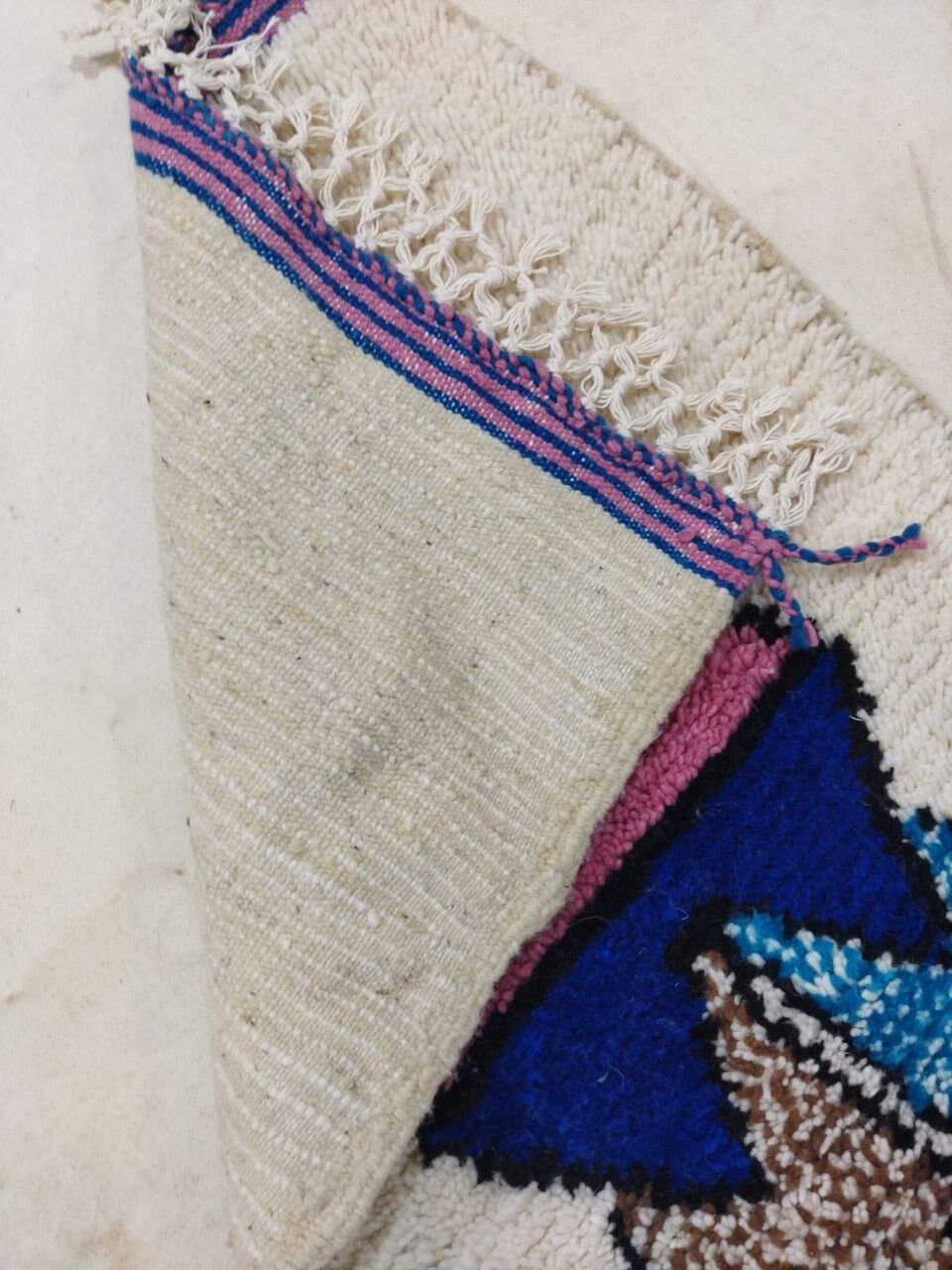 Moroccan berbere carpet 175x66cm