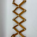 Extendable accordion wall lamp Scandinavian style in wood