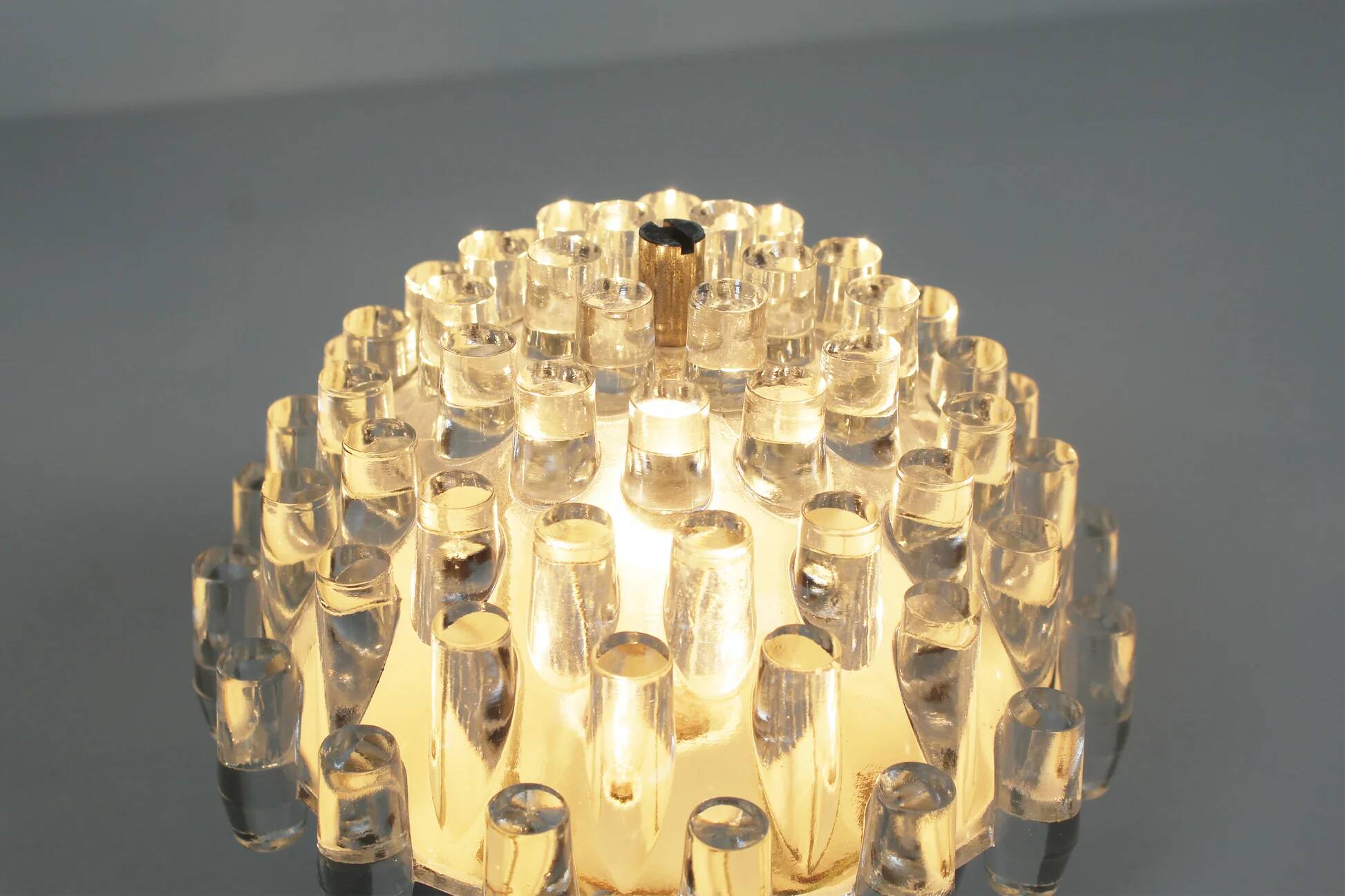 Lampe murale en verre 'Sputnik' des années 1970.
