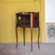 Table de chevet , table de nuit bois, meuble d'appoint, meuble ancien