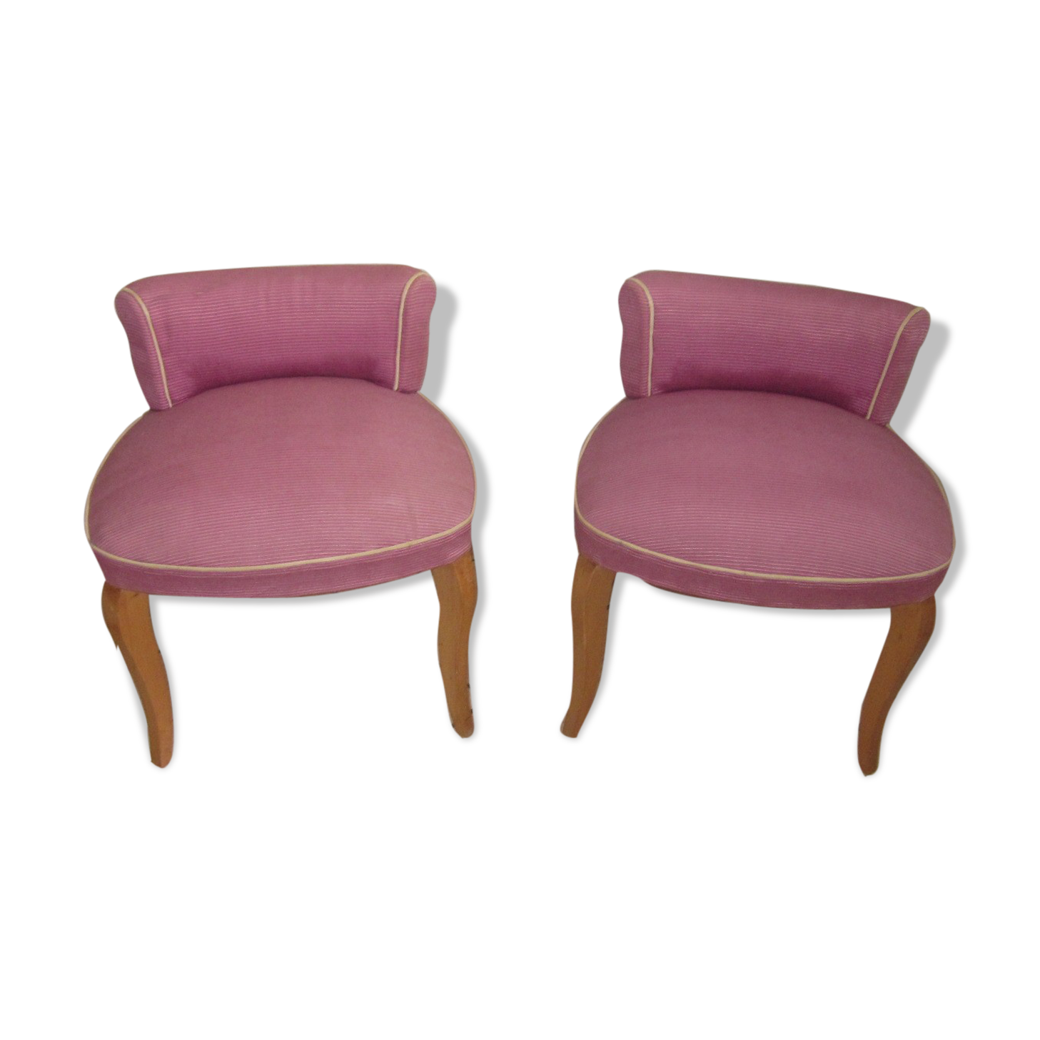 pair of armchairs from the 40/50