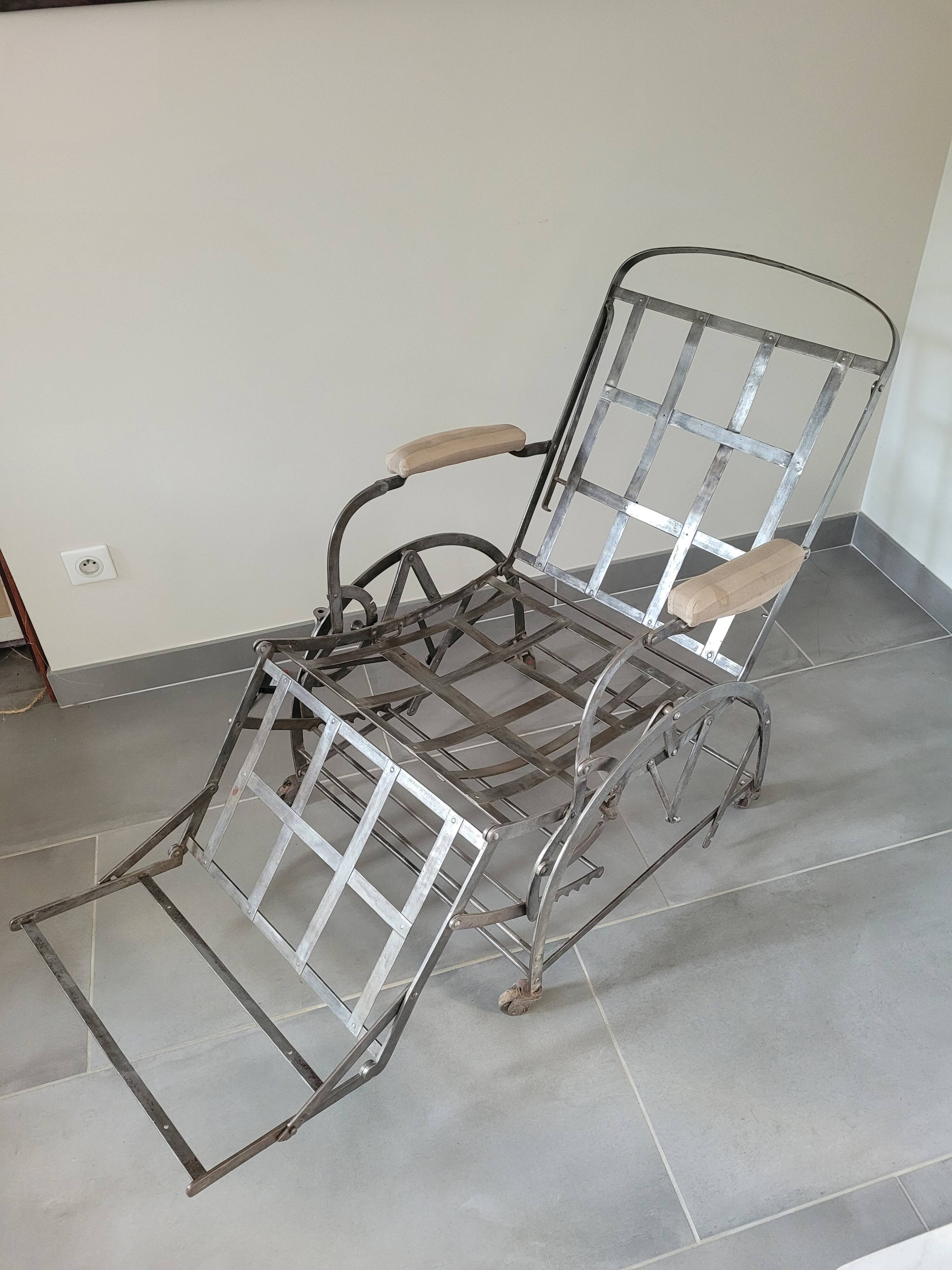 Wilson adjustable deck chair produced in 1871.