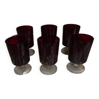 Set of 6 red stemmed glasses