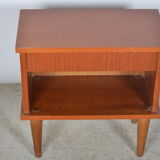 Table de chevet