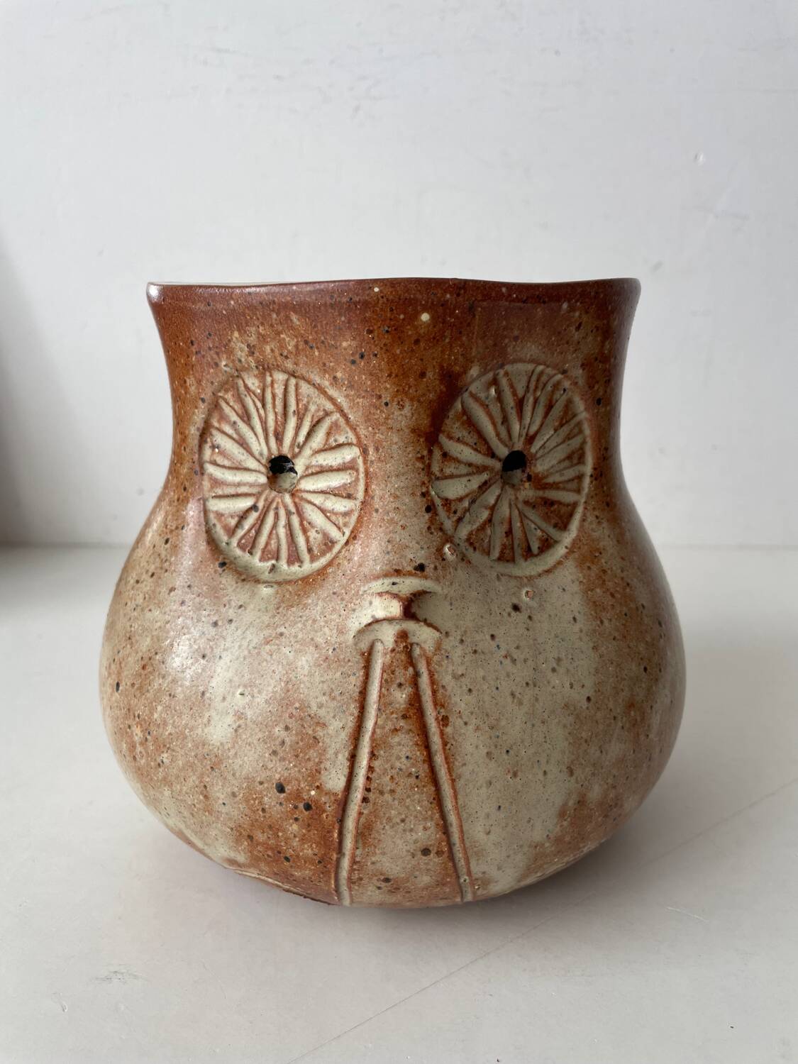 Pot en grès années 60