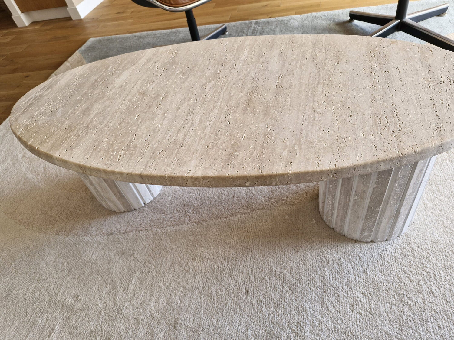 Beige travertine coffee table avenue