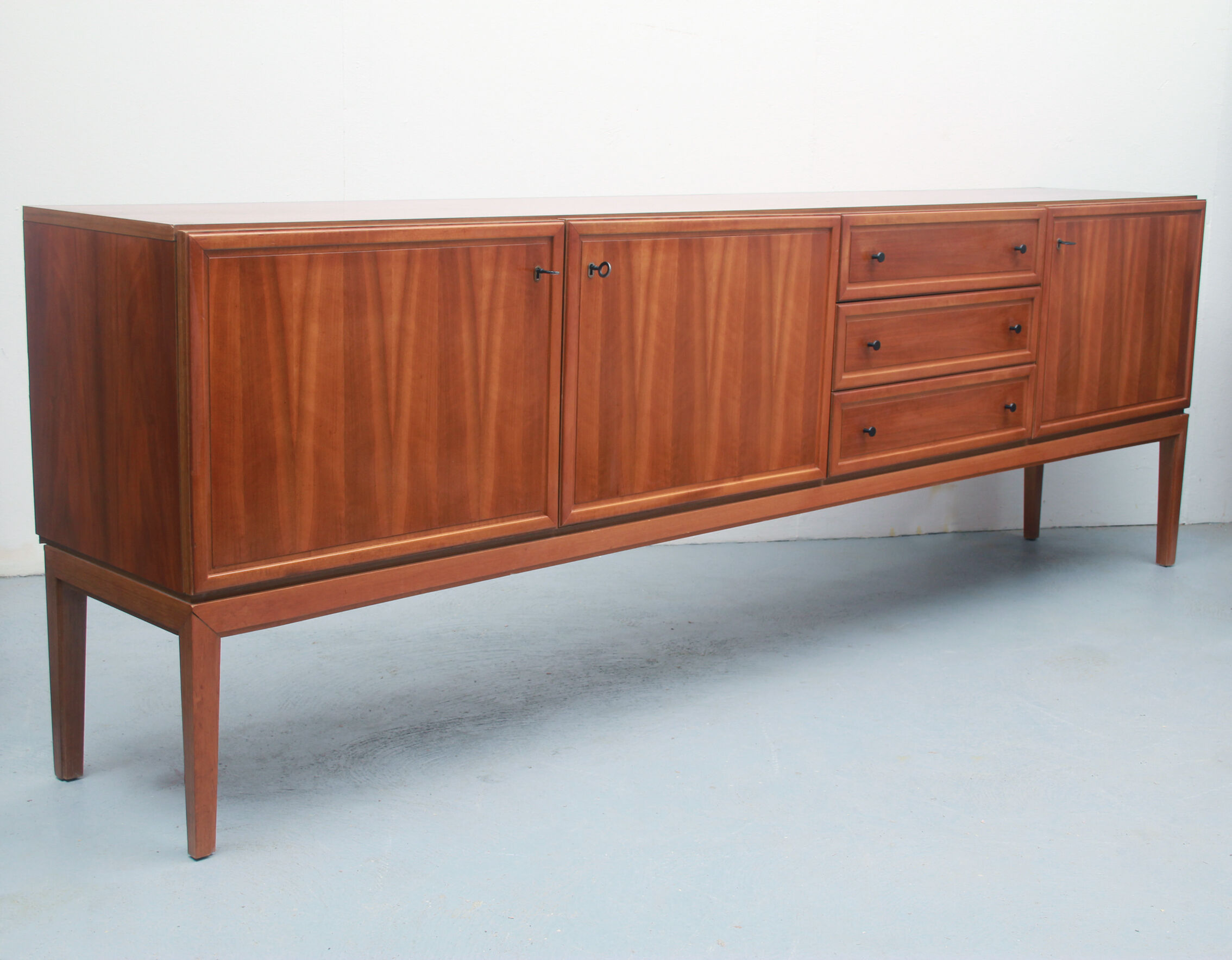 1960s sideboard in walnut, 240cm