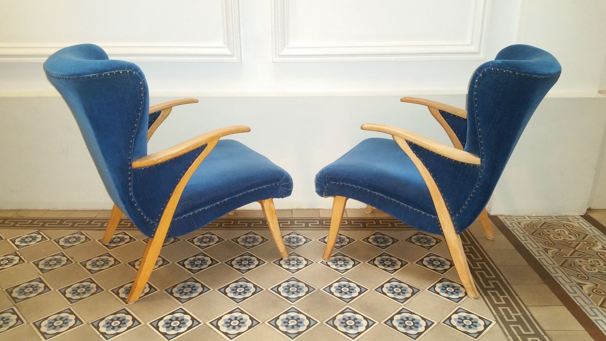 Pair of chairs Scandinavian wing stripes cocktail years 50 Blue