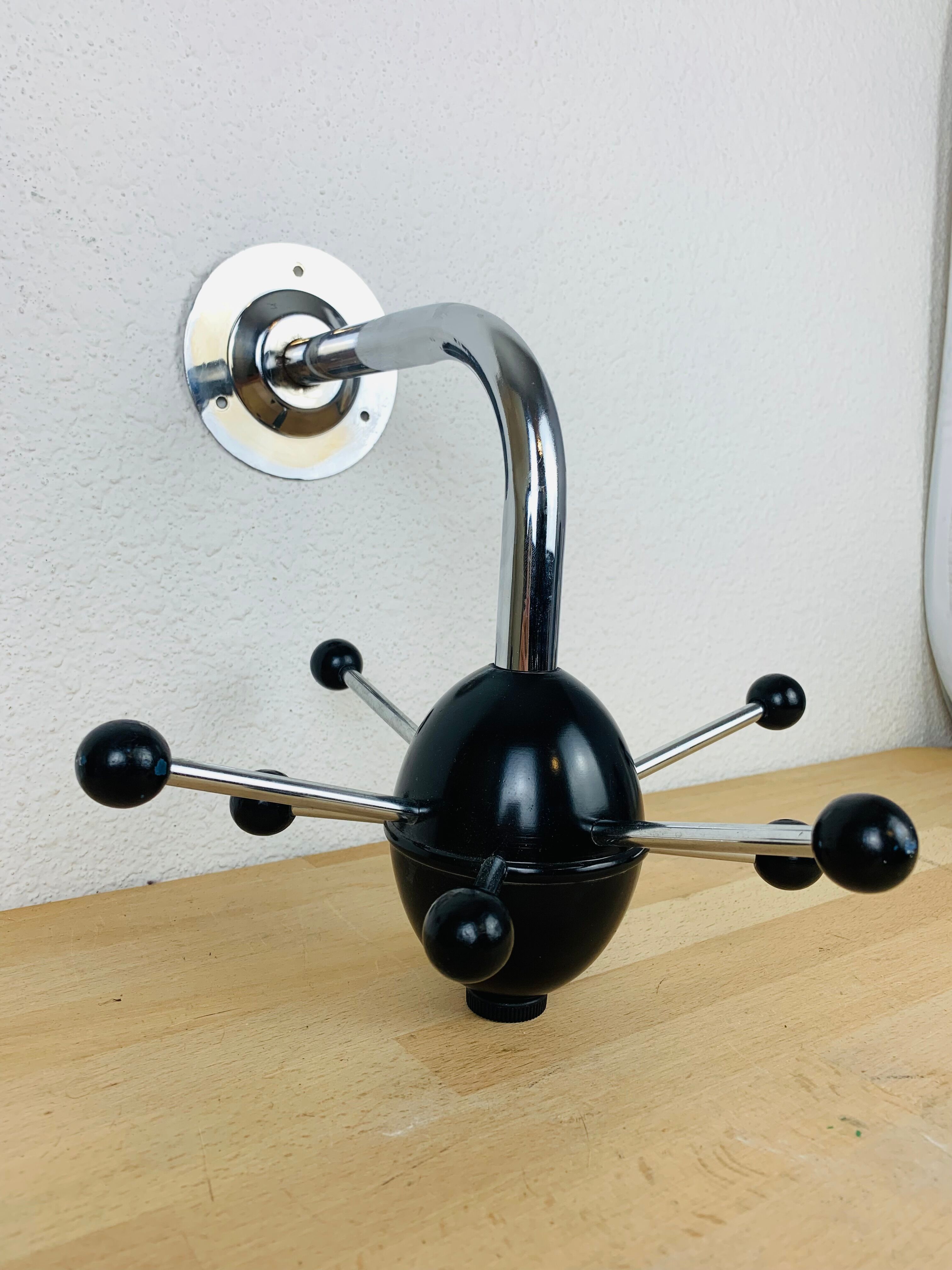 Wall coat rack Sputnik black