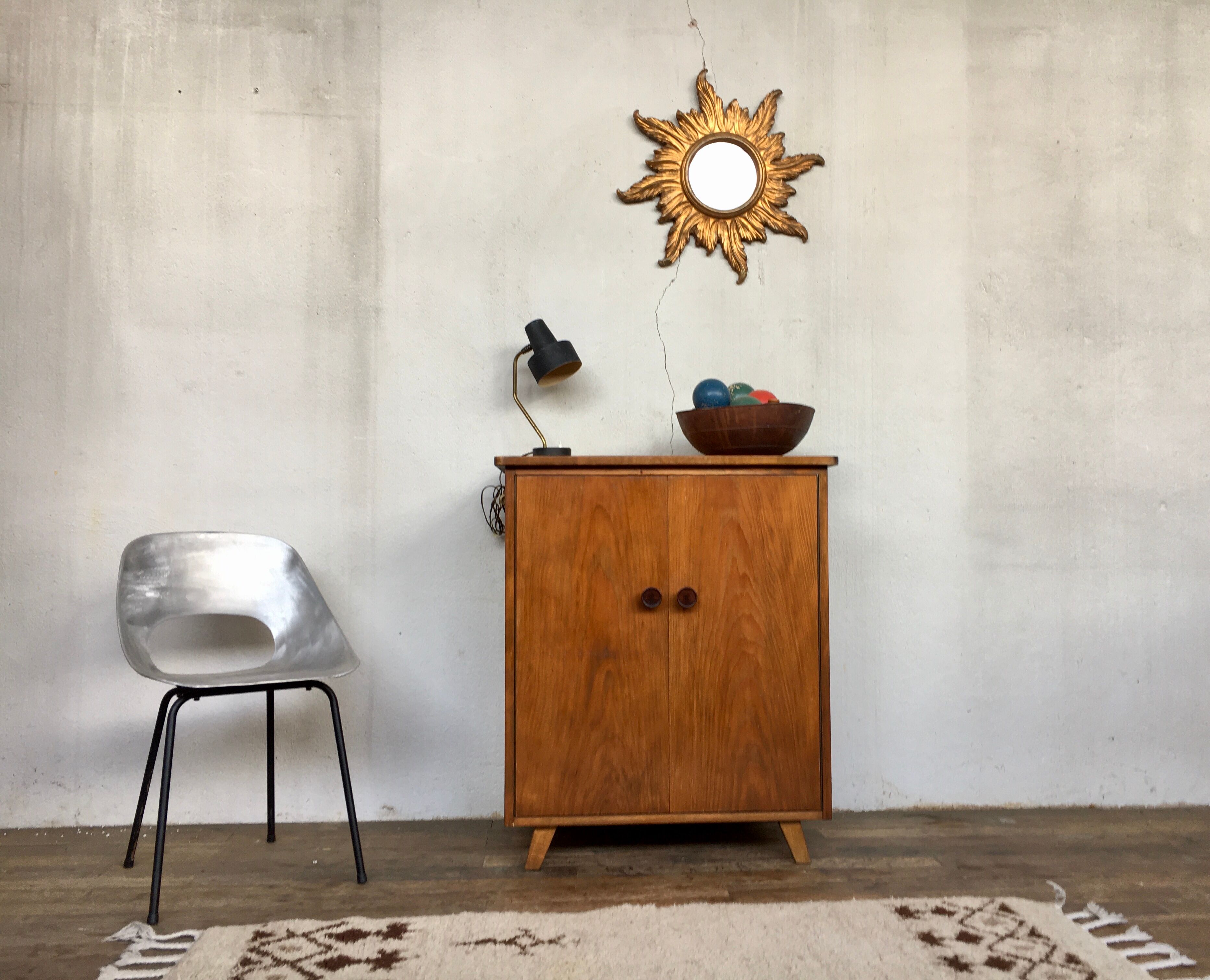 Buffet vintage pieds compas 1960
