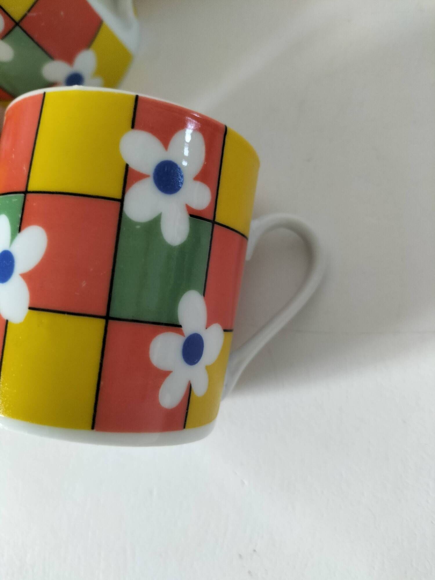 6 espresso cups decor Pop Flower power