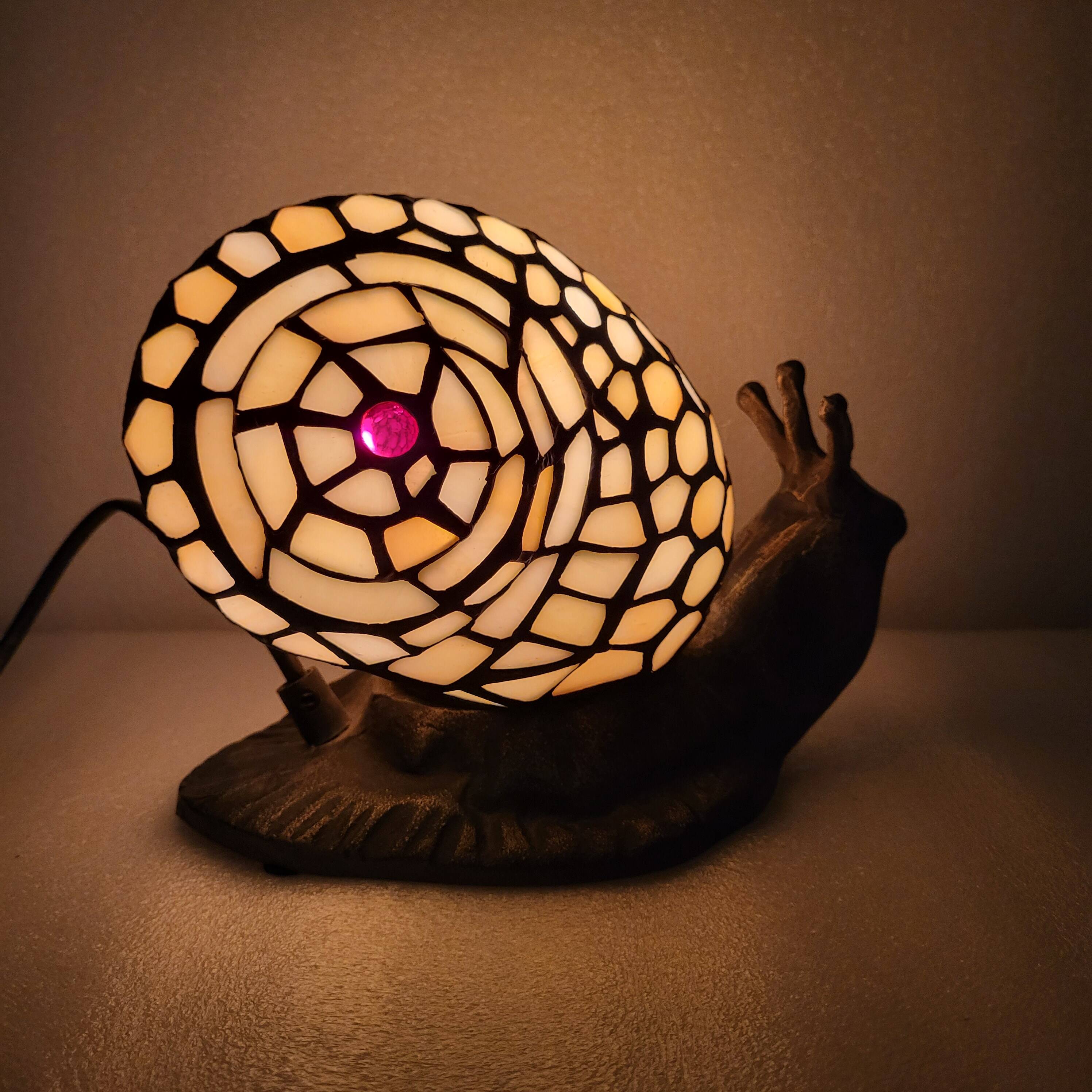 Lampe escargot en vitrail, style Tiffany, Honsel leuchten