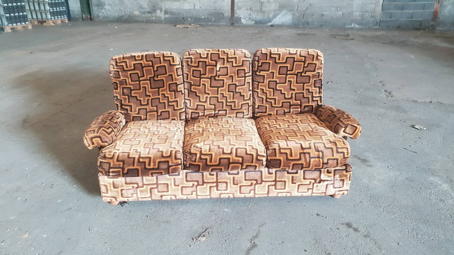 1970s velvet convertible sofa