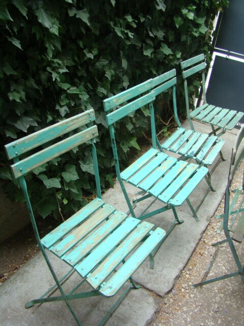Lot of old garden iron folding chairs