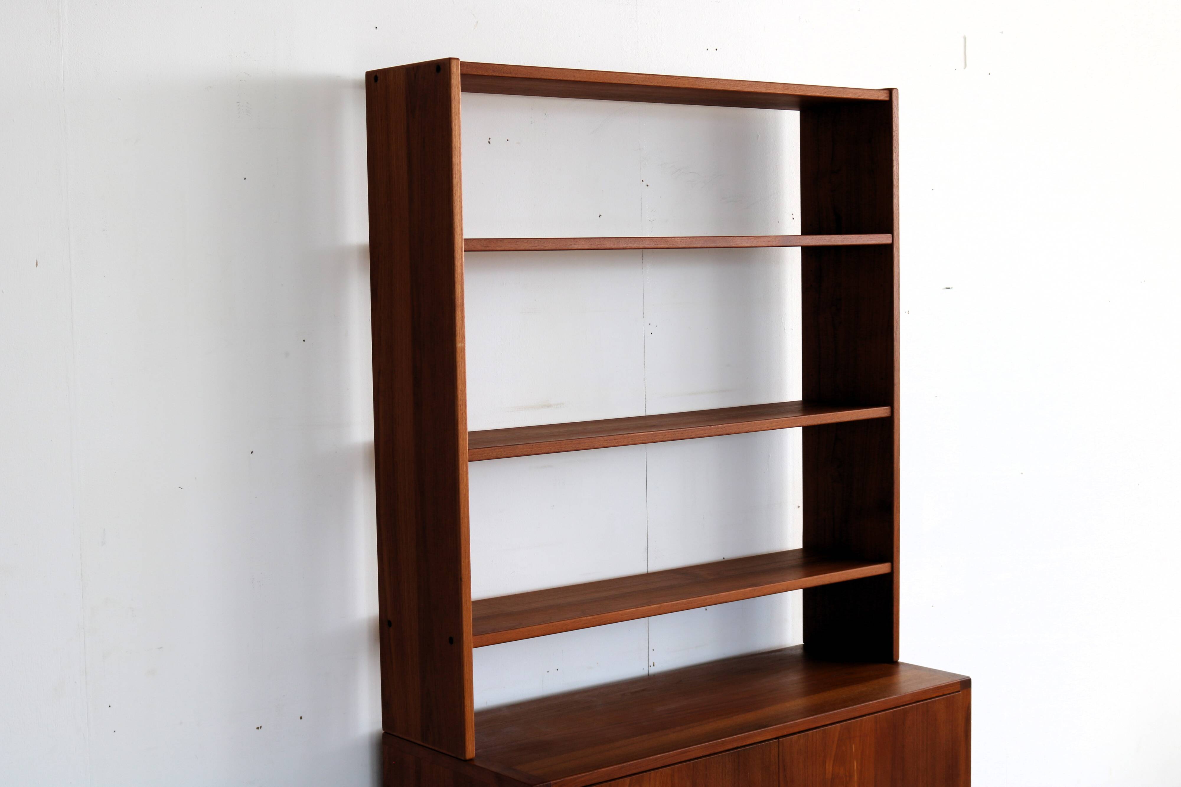 Vintage bookcase | wall cabinet | 60s | Swedish