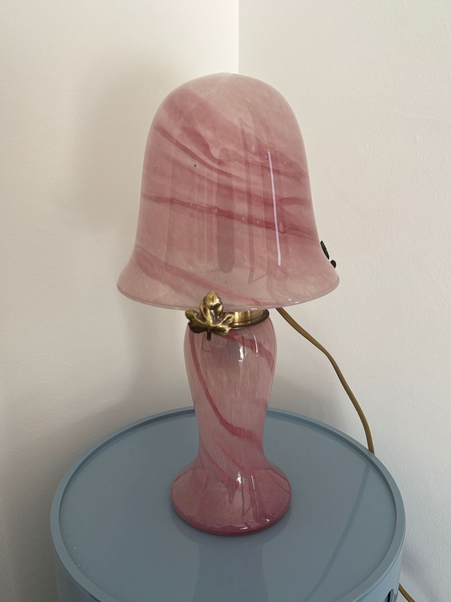Vintage pink glass table lamp – Mushroom shade and base in