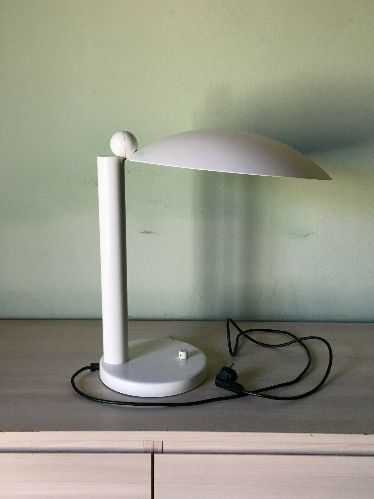Estiluz metal desk lamp to lay vintage design