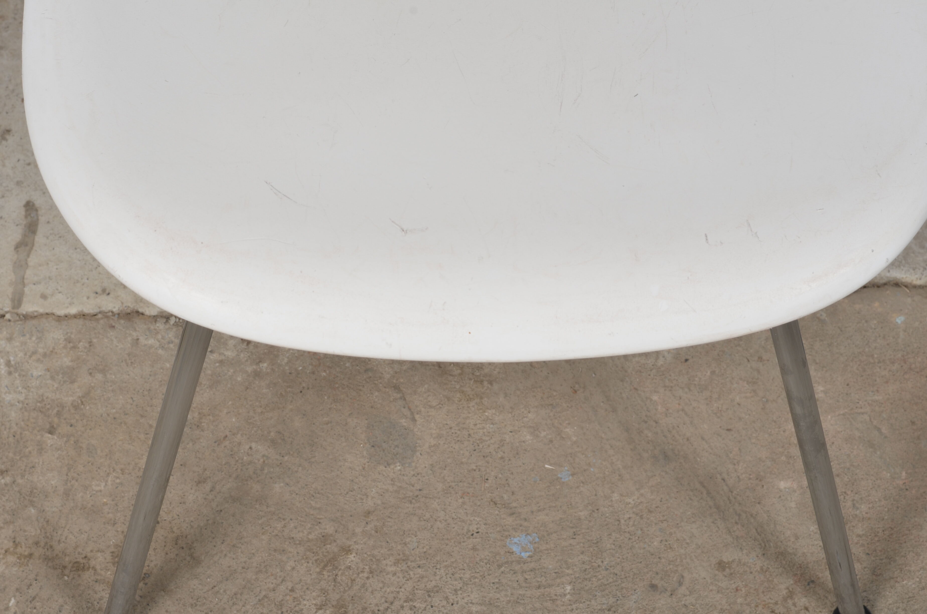 Eames DSX chair for vitra