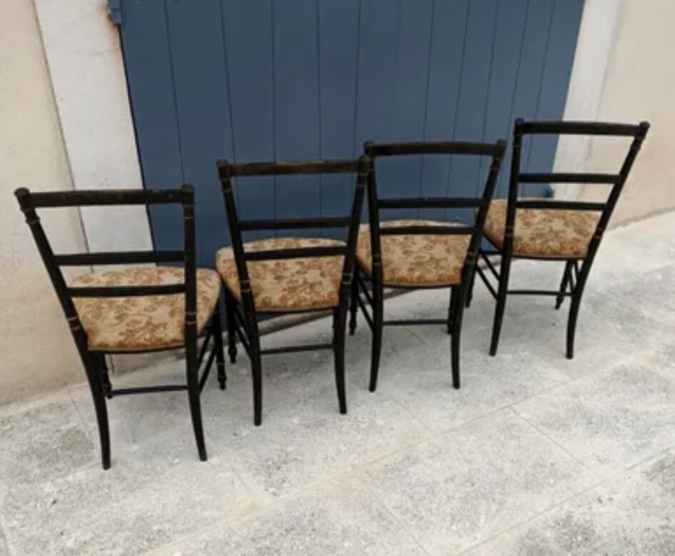 4 Napoleon 3 chairs in very good condition