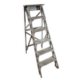 Old stepladder