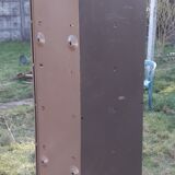 Furniture industrial clamshell