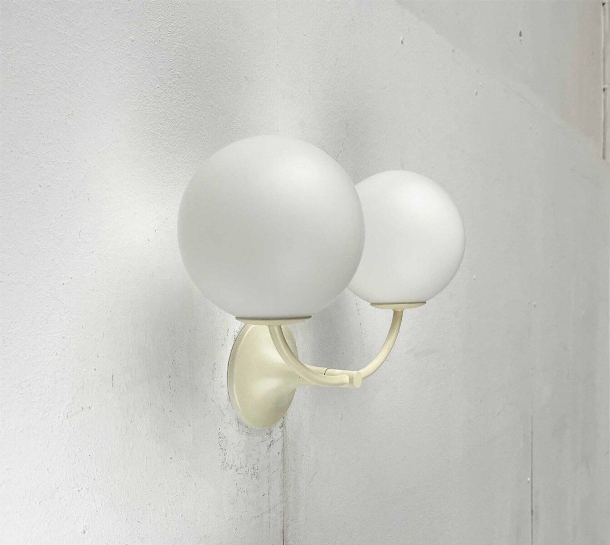 Swiss wall lamp mid-century design E.R. Nele for Temde, 1960s