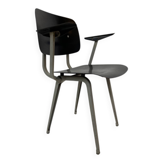 Friso Kramer Revolt arm chair for Ahrend de Cirkel 1953