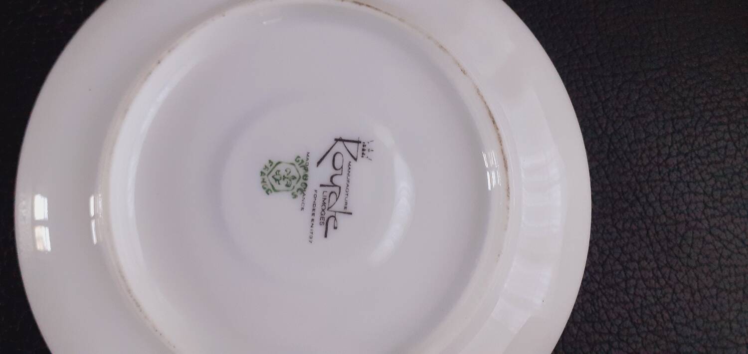 Part of a Sputnik Space Coffee Service, 70s, Manufacture Royale Lim