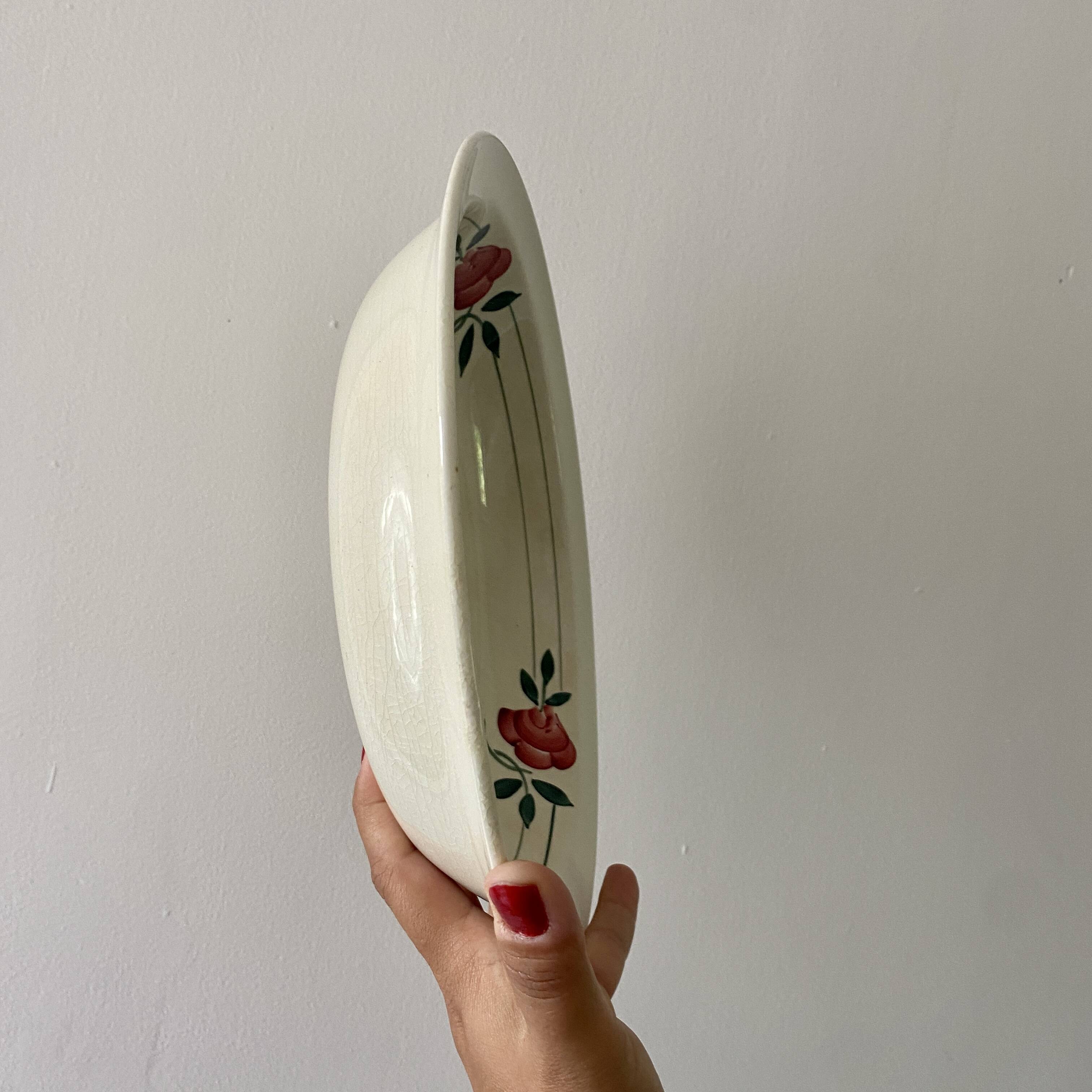 Set of 2 old Mado model dishes