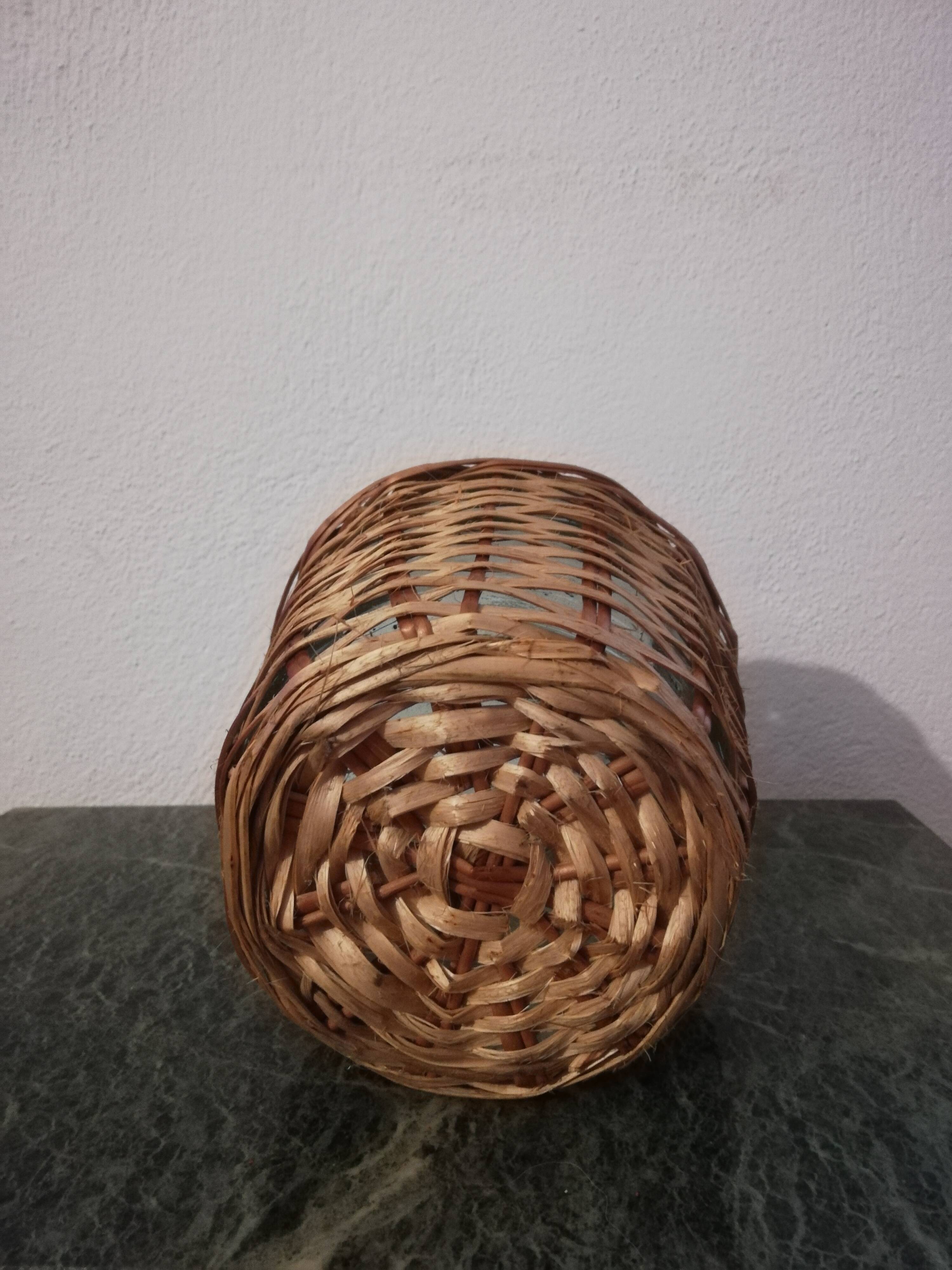 Dame Jeanne 2l old woven wicker rattan