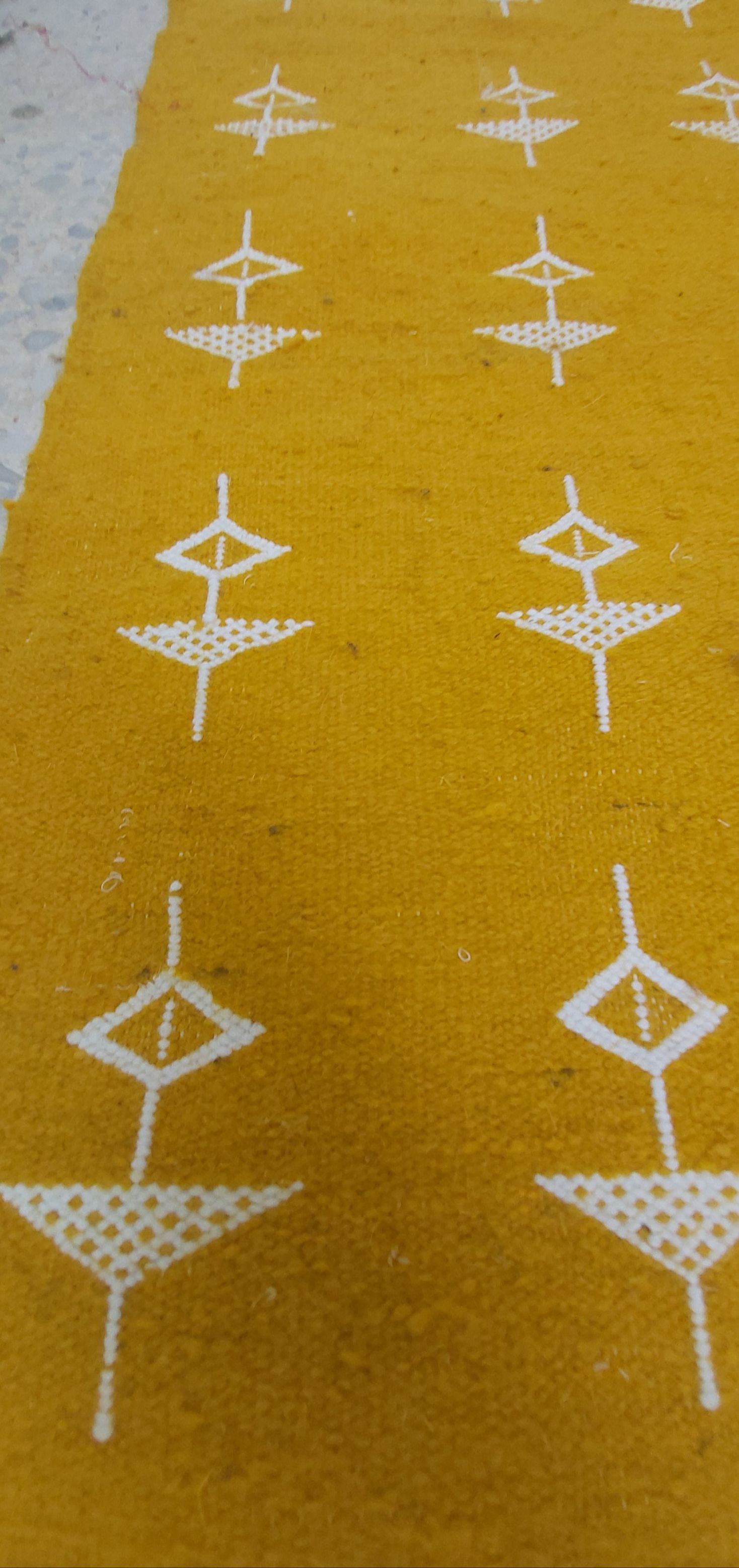 Traditional handmade berber yellow and white Berber kilim carpet made of pure wool