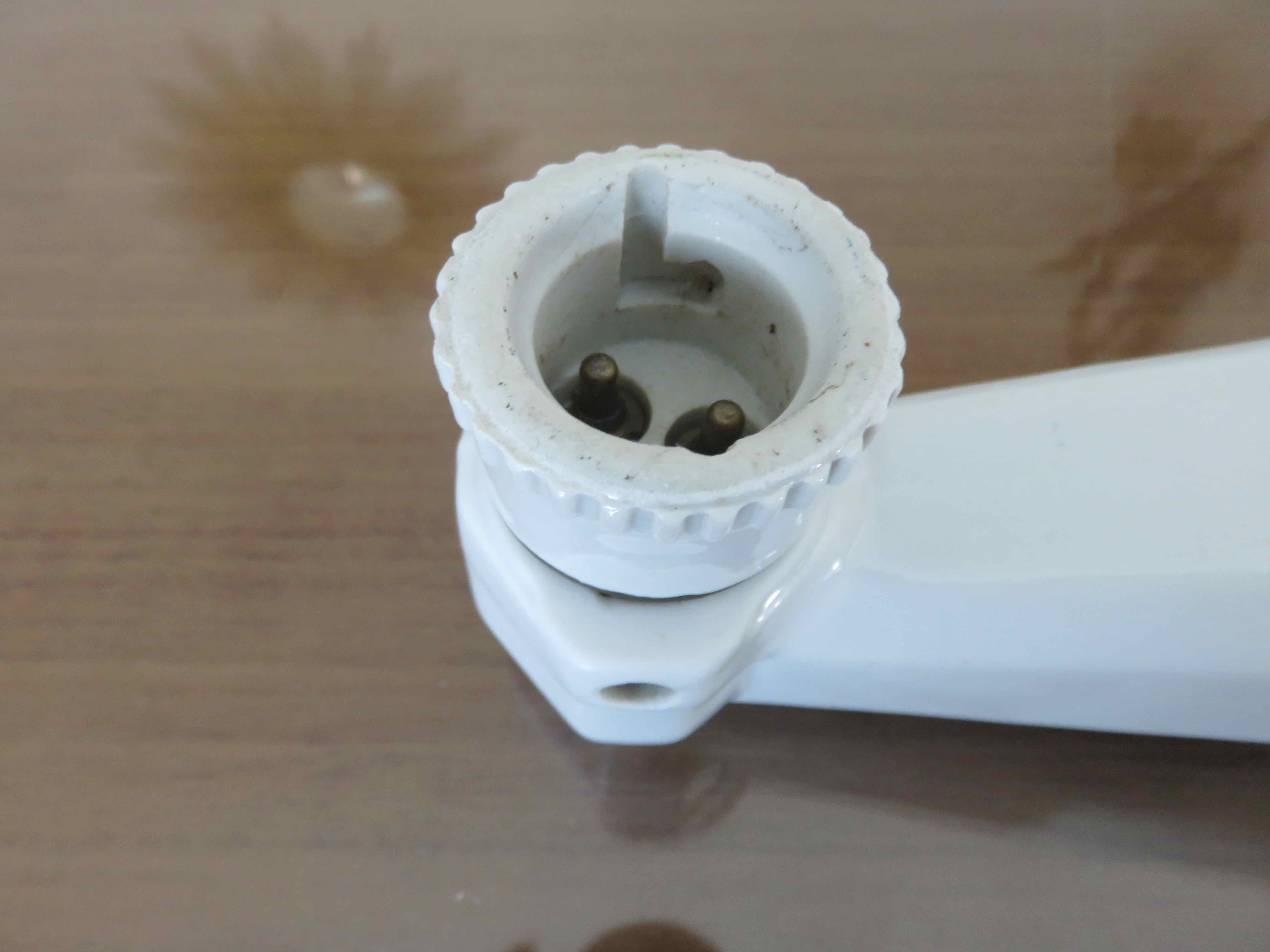 Porcelain wall lamp art deco years 30 40