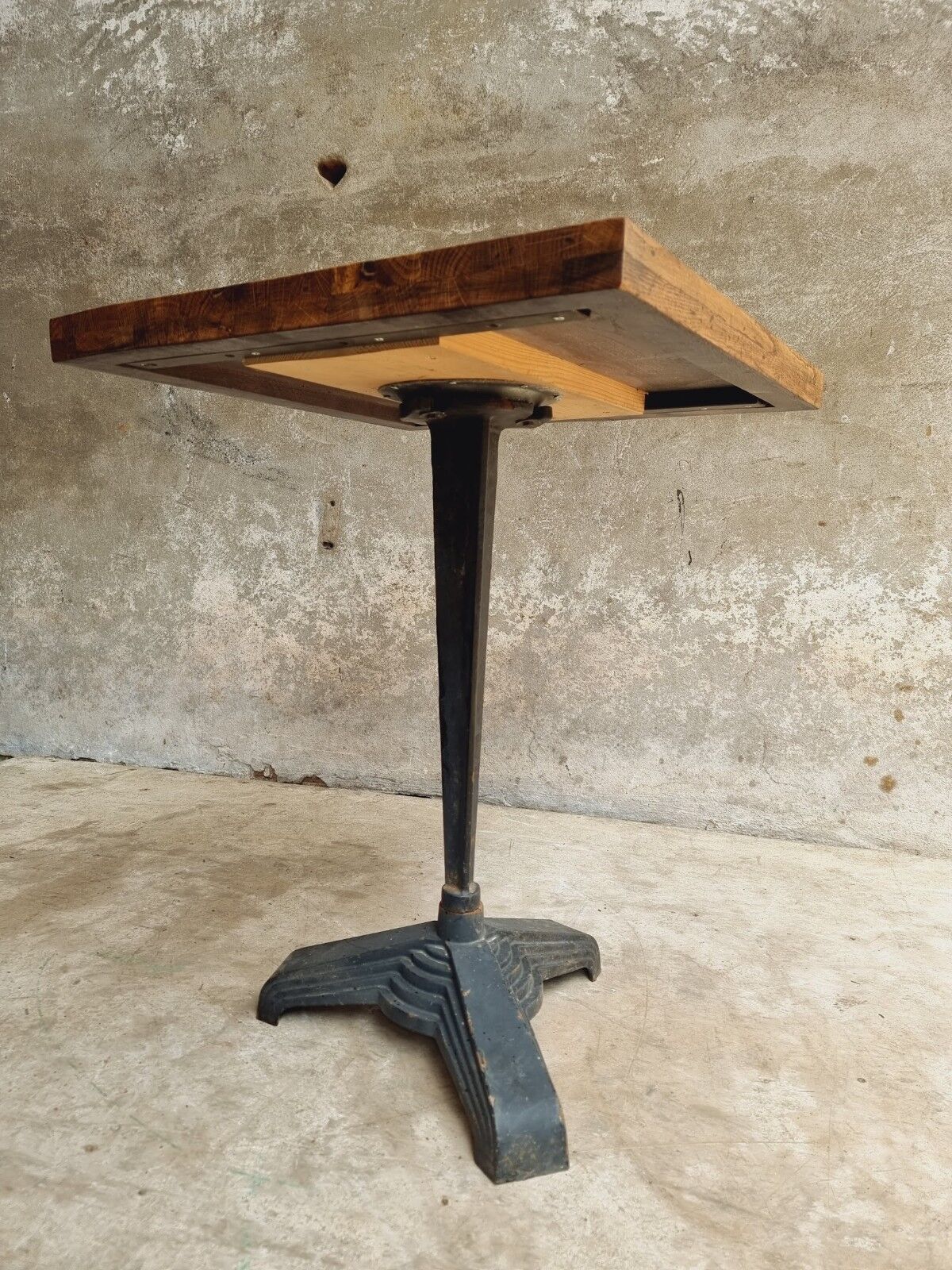 Old bistro table garden table cast iron with oak