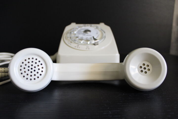 Téléphone à cadran S63 vintage