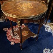 Bouillotte table pedestal table with marquetry decoration and bronze ornaments in the Louis style