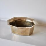 Empty bronze pocket