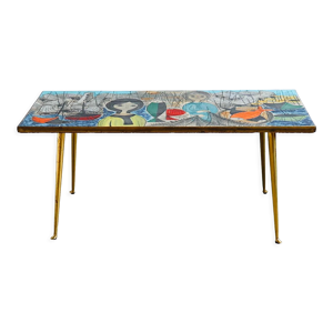 Table avec plateau carrelé par