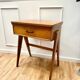 Bureau pieds compas