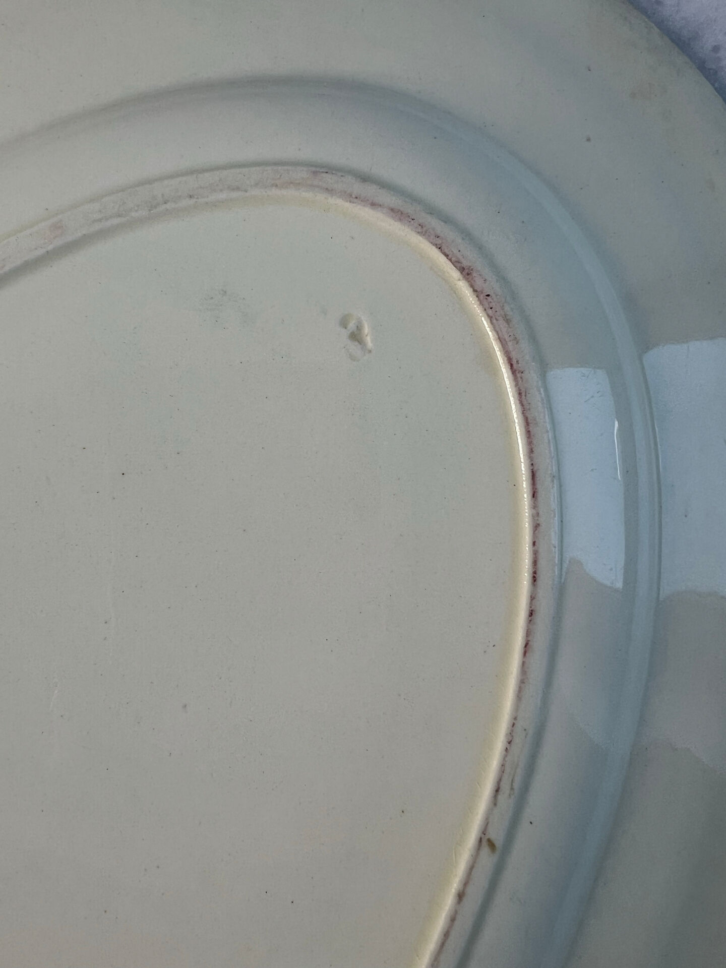 Grand plat ovale en terre de fer 41x27cm