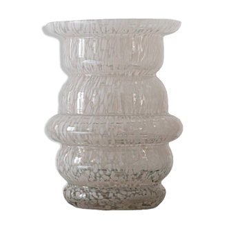 Vase en verre soufflé