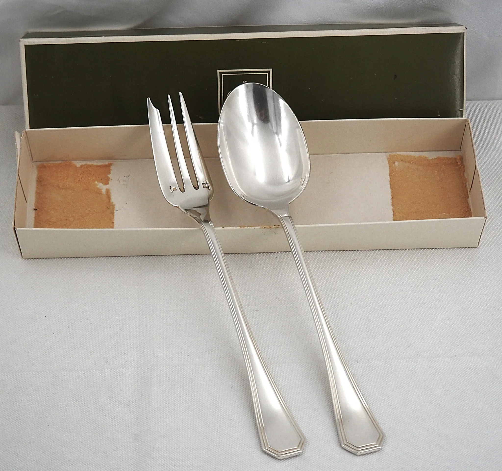 Christofle America service cover, stew 2 pieces, Art Deco, silver-plated metal.