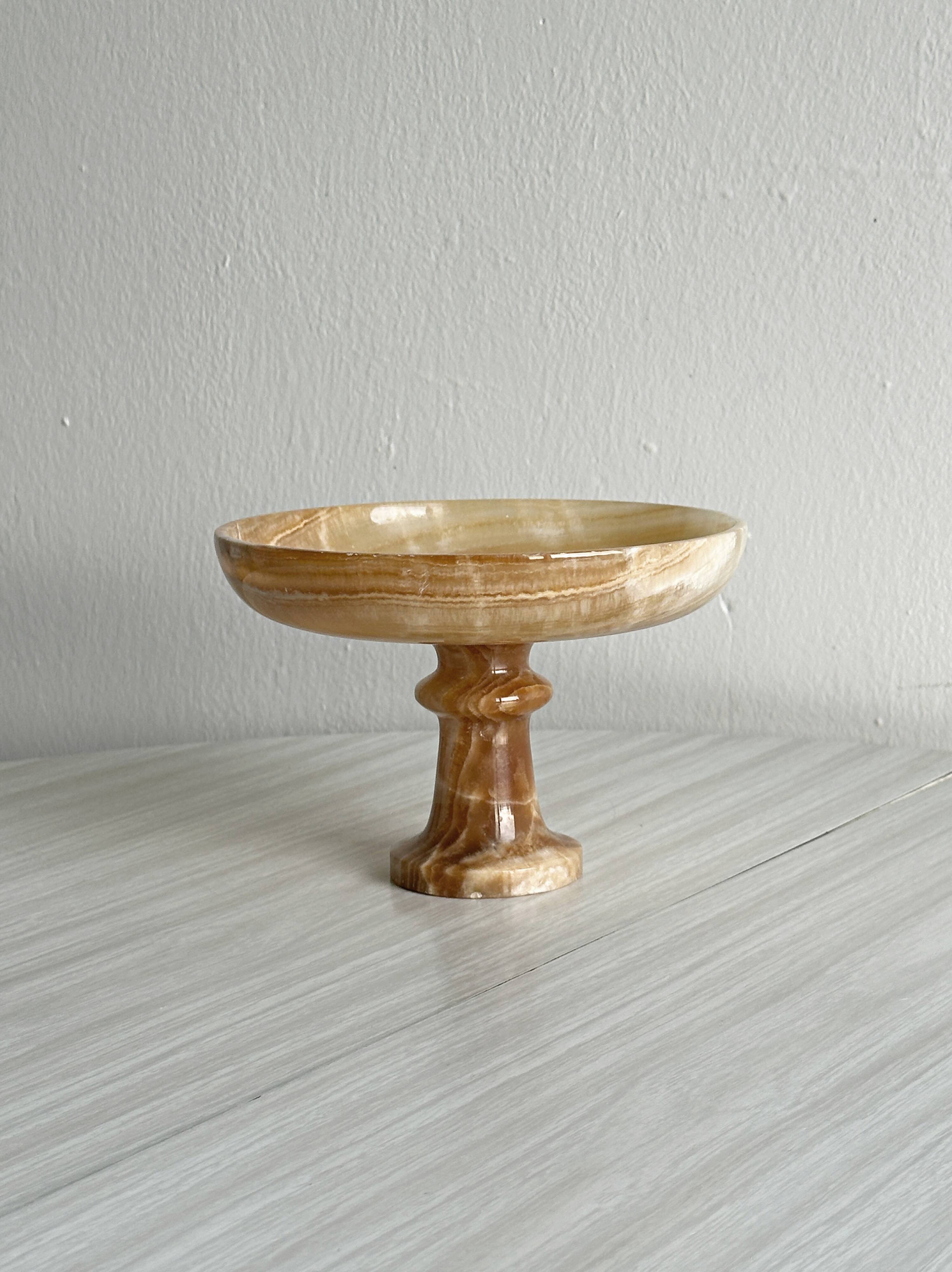 Onyx marbled pedestal bowl