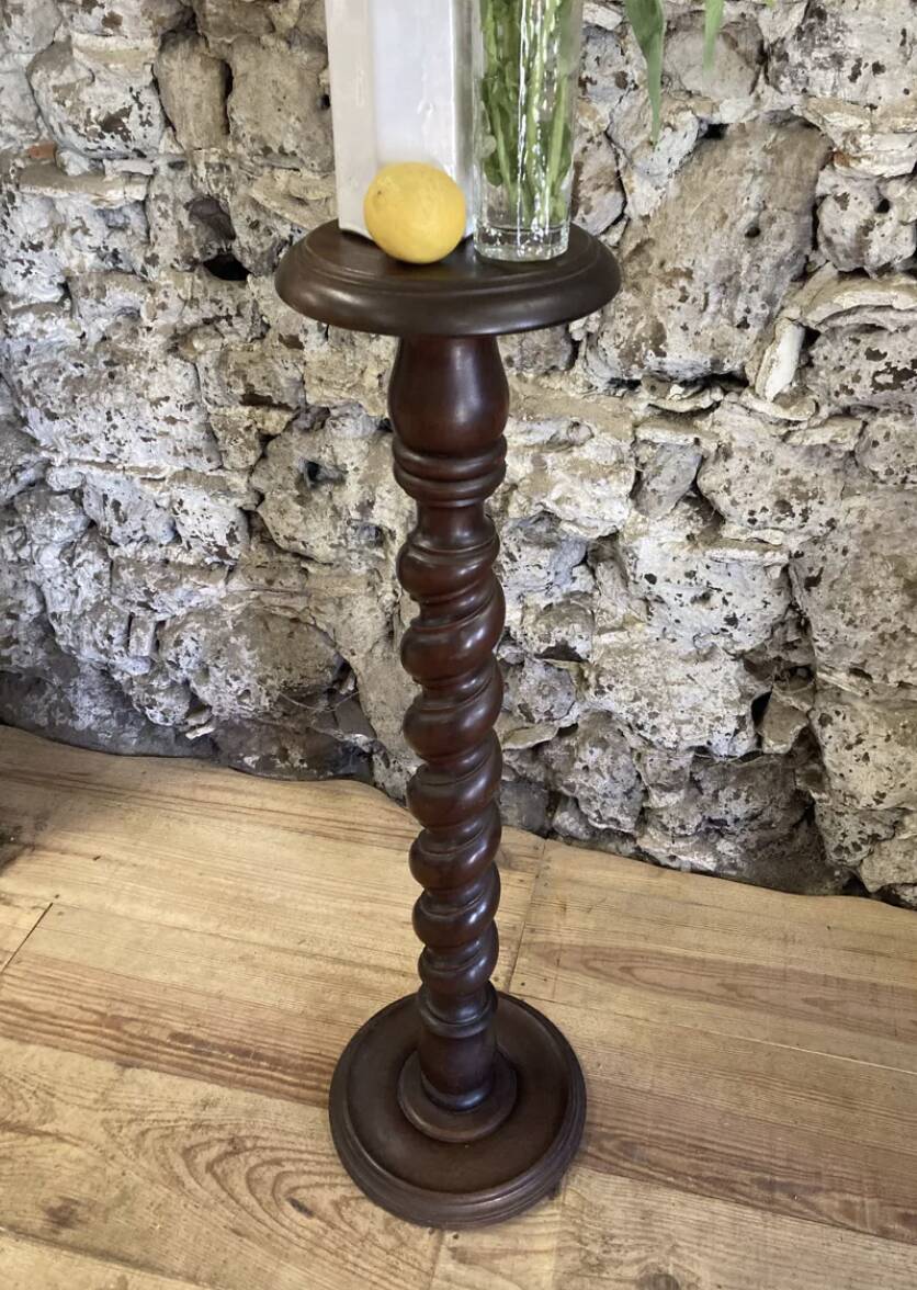 Solid wood column harness turned 1940