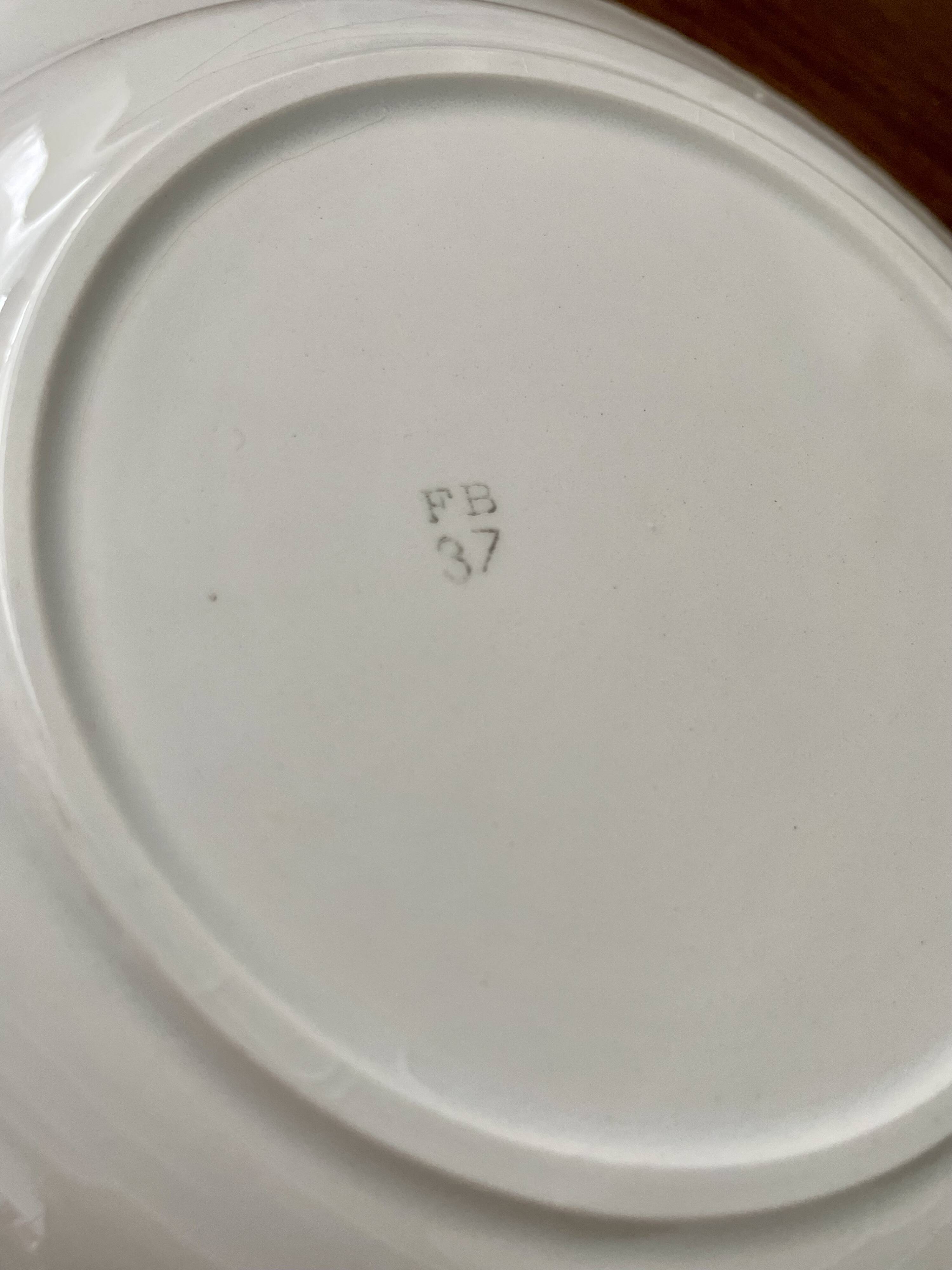 Yellow “FB 37” plates and dish
