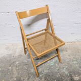 Folding chair with cane seat