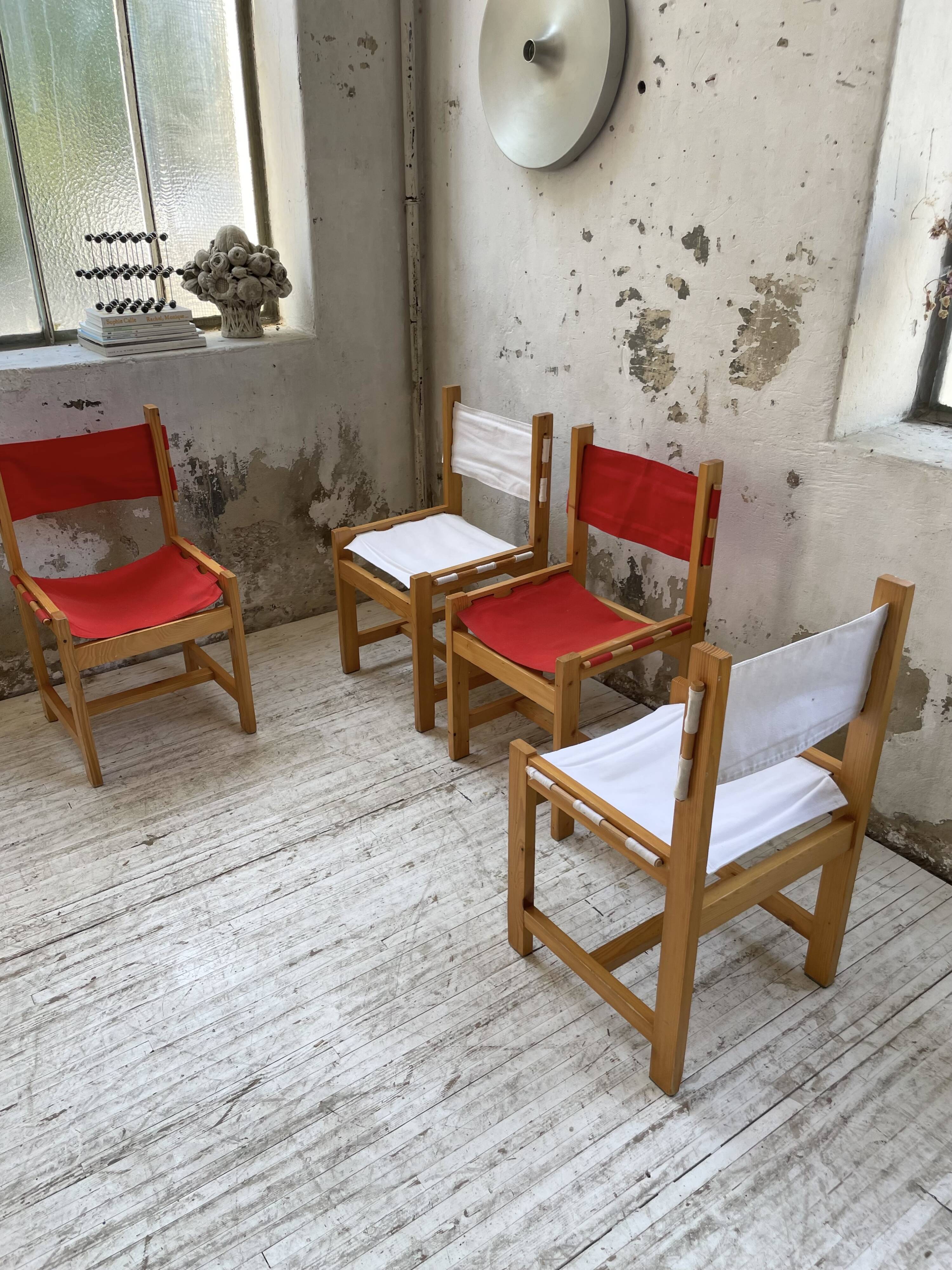 Set of 4 80s colored pine chairs