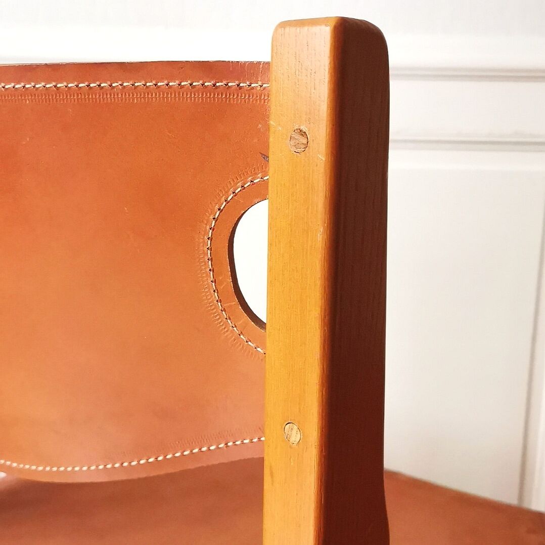 Paire de chaises orme et cuir Maison Regain
