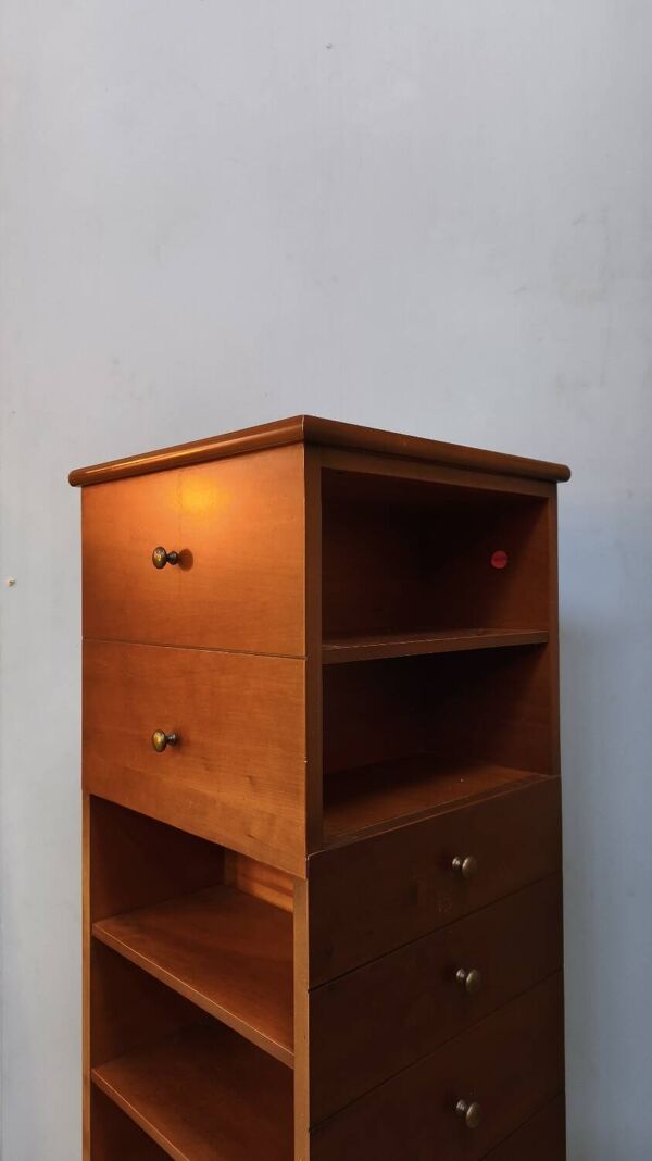 Meuble de rangement tournant