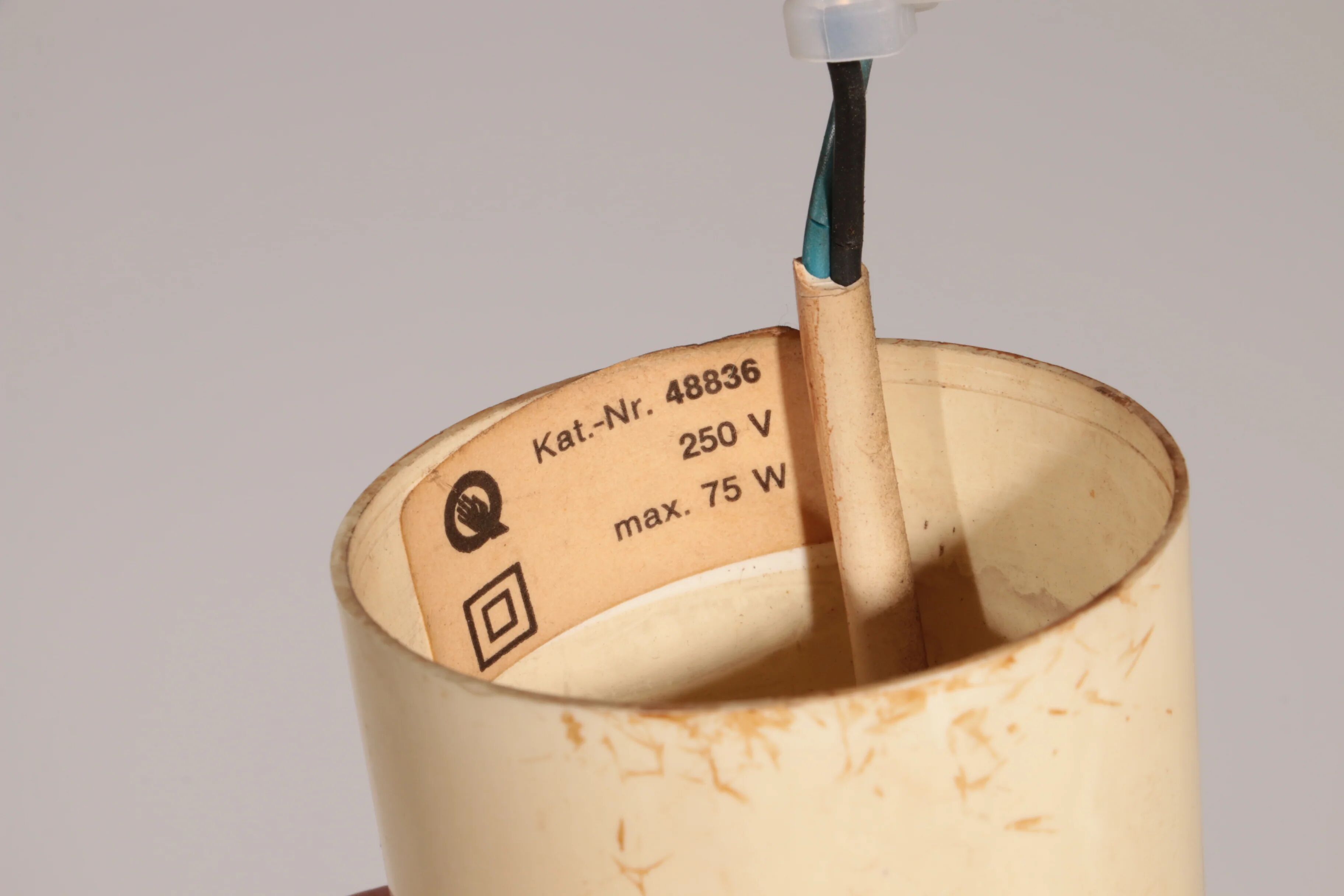 Raak Amsterdam Space Age pendant lamp – iconic Dutch design